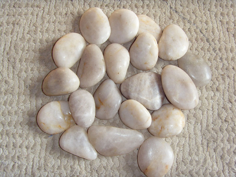 White/Yellow/Red/Black Color Cobble & Pebble Stone for Garden Decoration