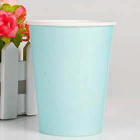 Бумажные стаканчики для кофе и напитков на заказ