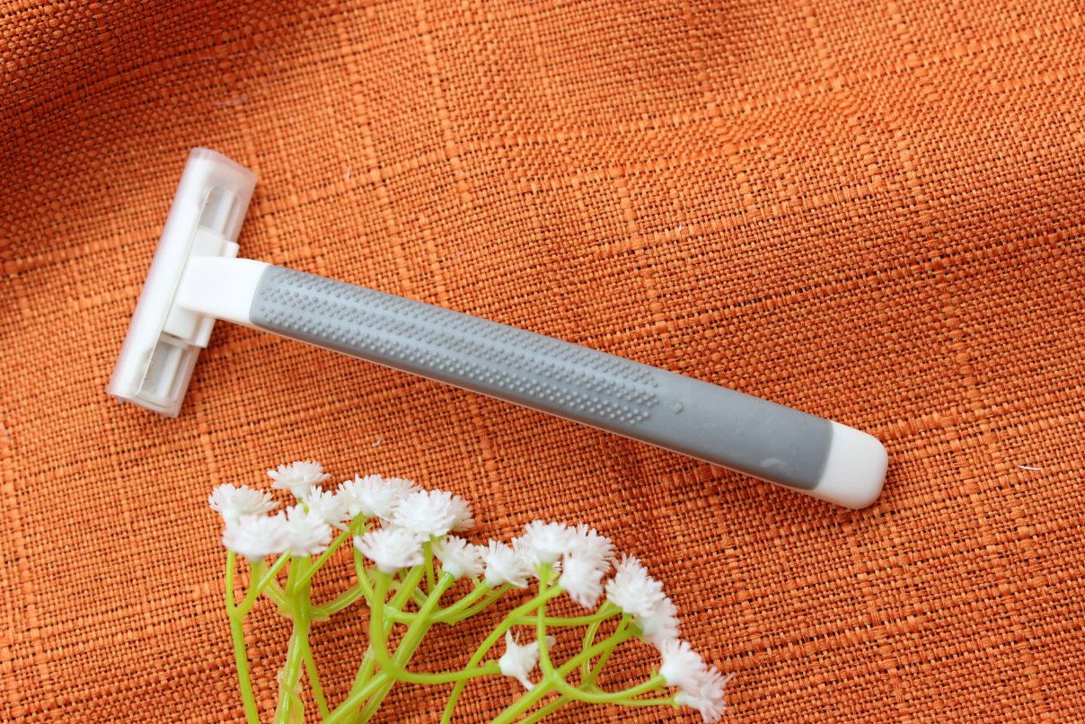 Silvery Hotel Razor From China 06