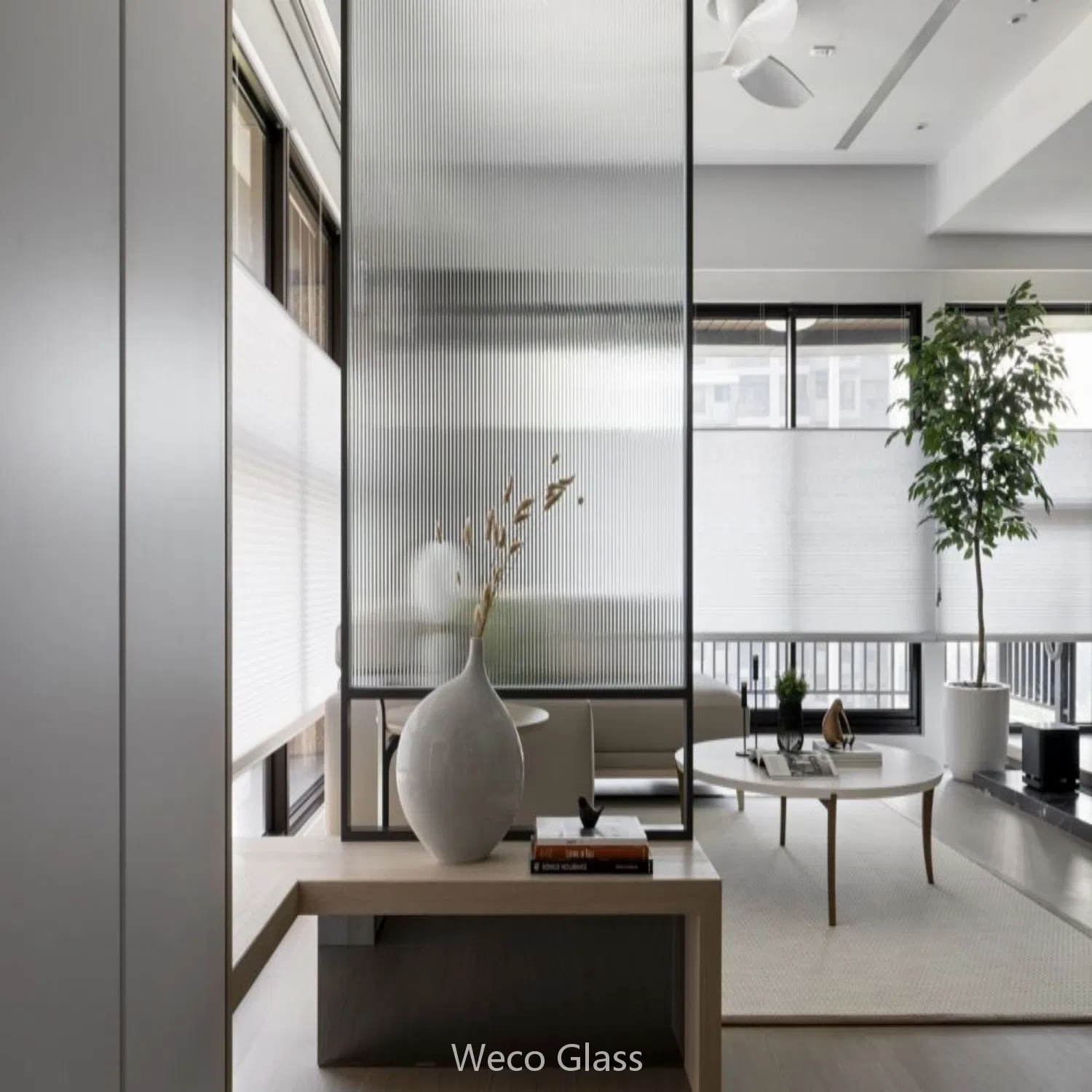 4-10mm Ultra Clear Moru Patterned Acid-Etched Glass with Excellent Light Transmission