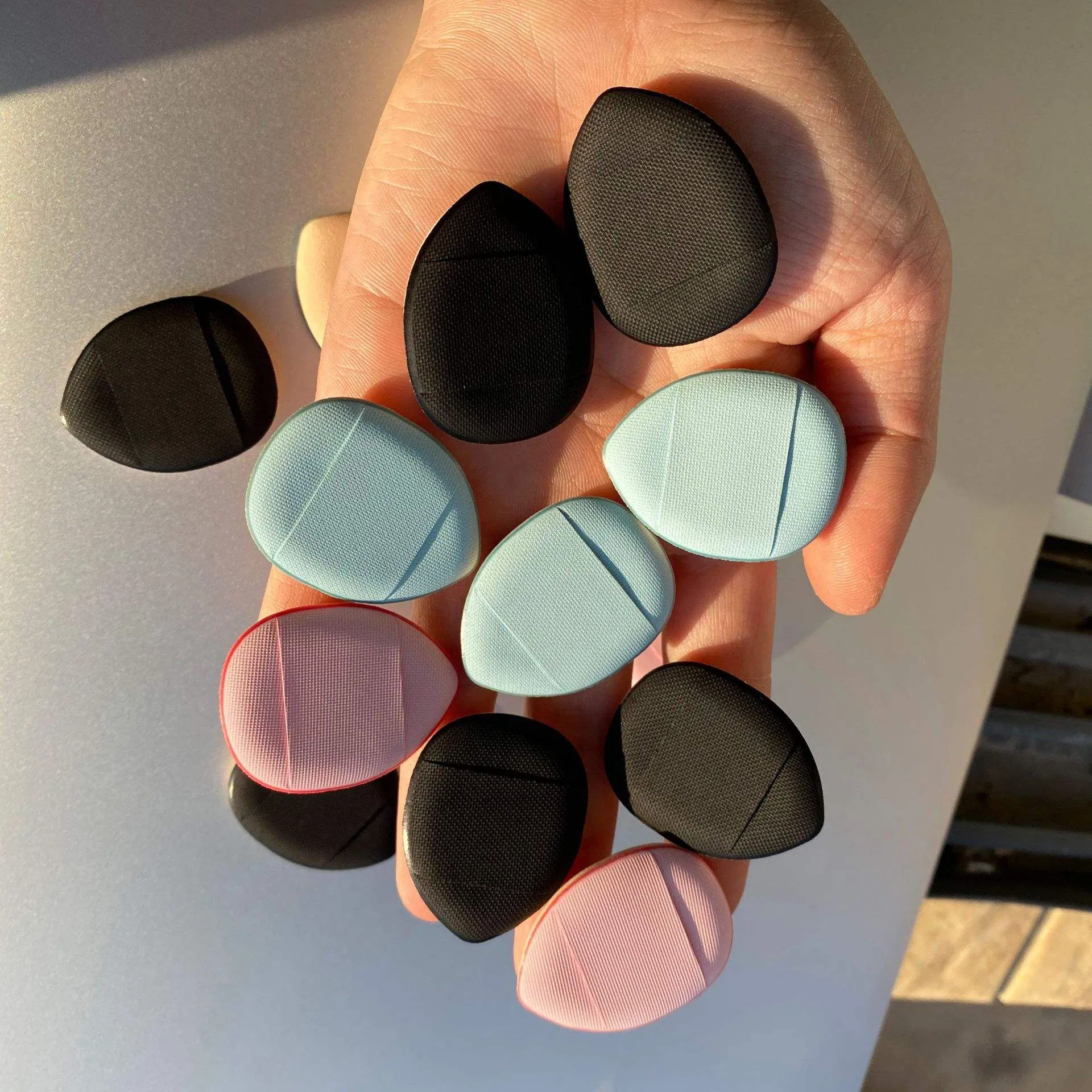 Private Label Portable Wholesale Finger Eco Friendly Vegan Cosmetic Custom Powder Puff Finger Mini Makeup Sponge