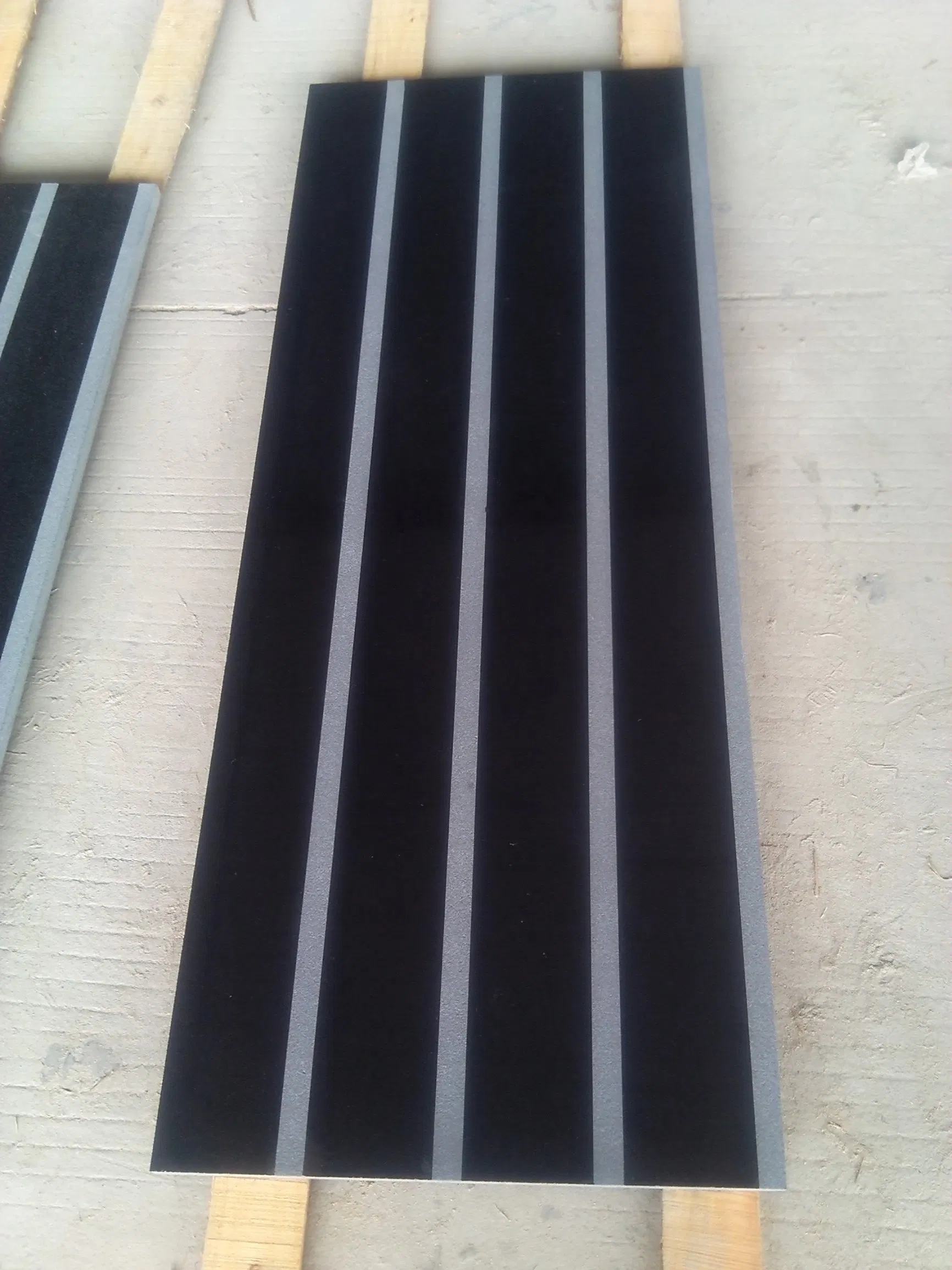 Chinese Absolute Black Granite for Wall Cladding/Cladding Panels