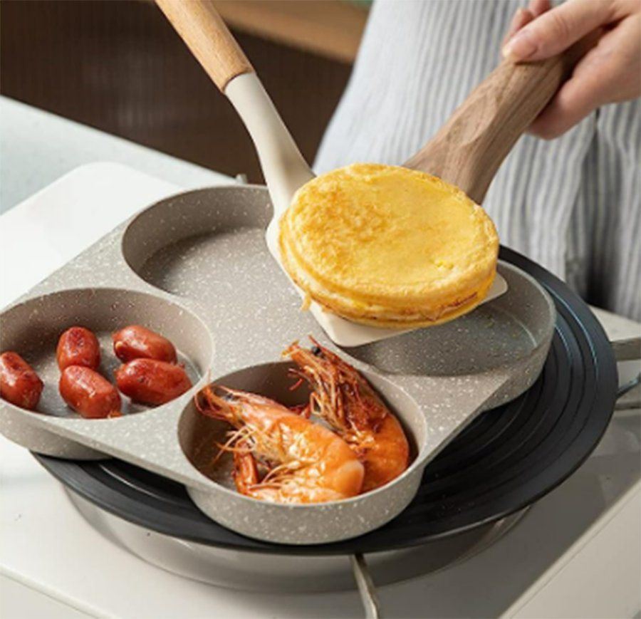 4-Cup Nonstick Egg Frying Pan