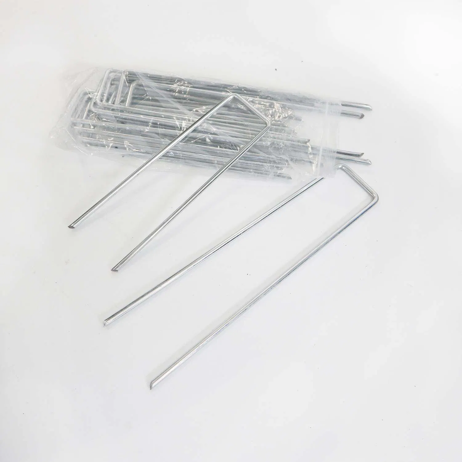 U-Shaped Nails for Long-Term Fixing of Artificial Turf,