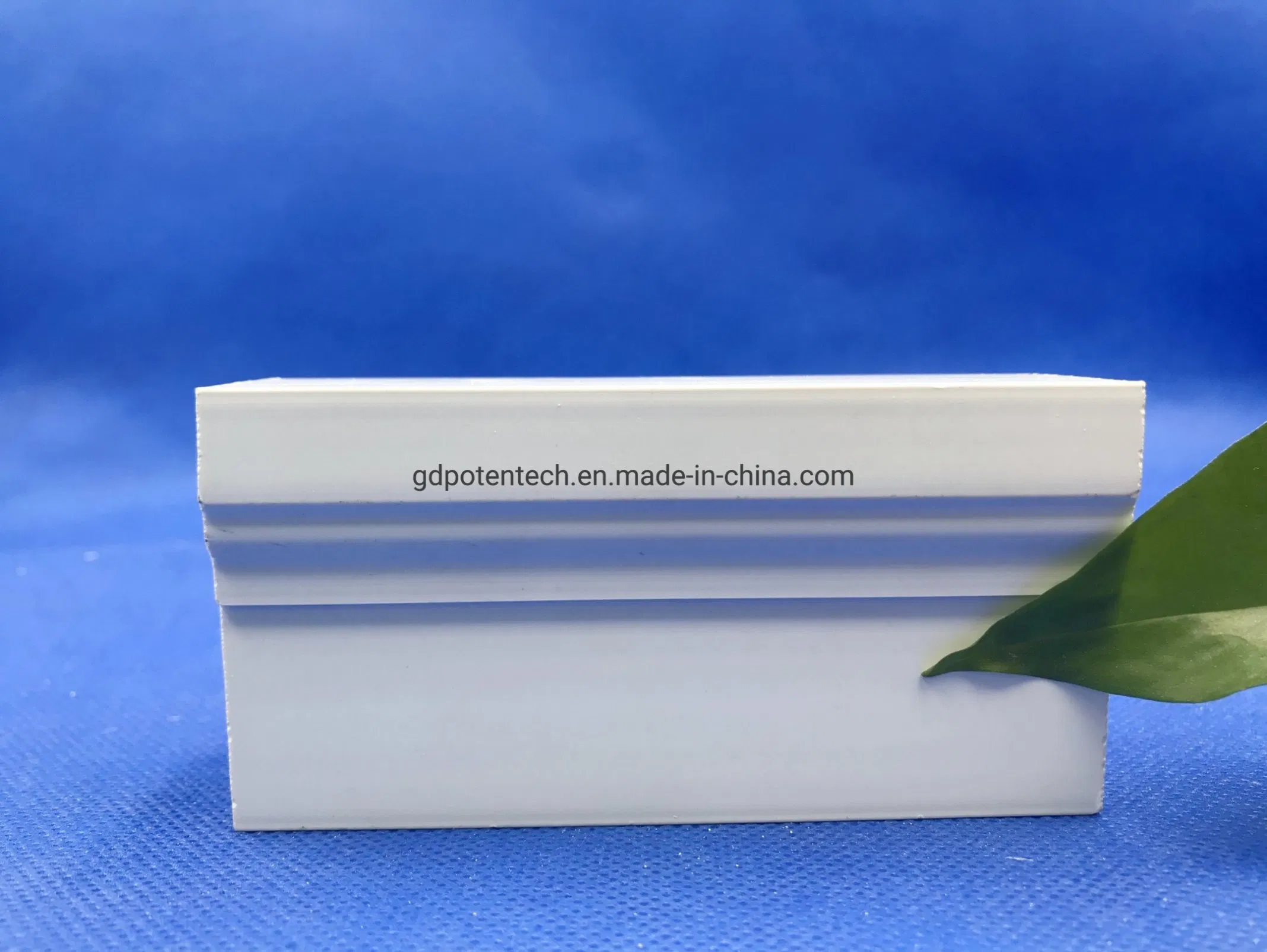 Waterproof PVC Material Interior Exterior Home Decorative Glossy Trim Moulding