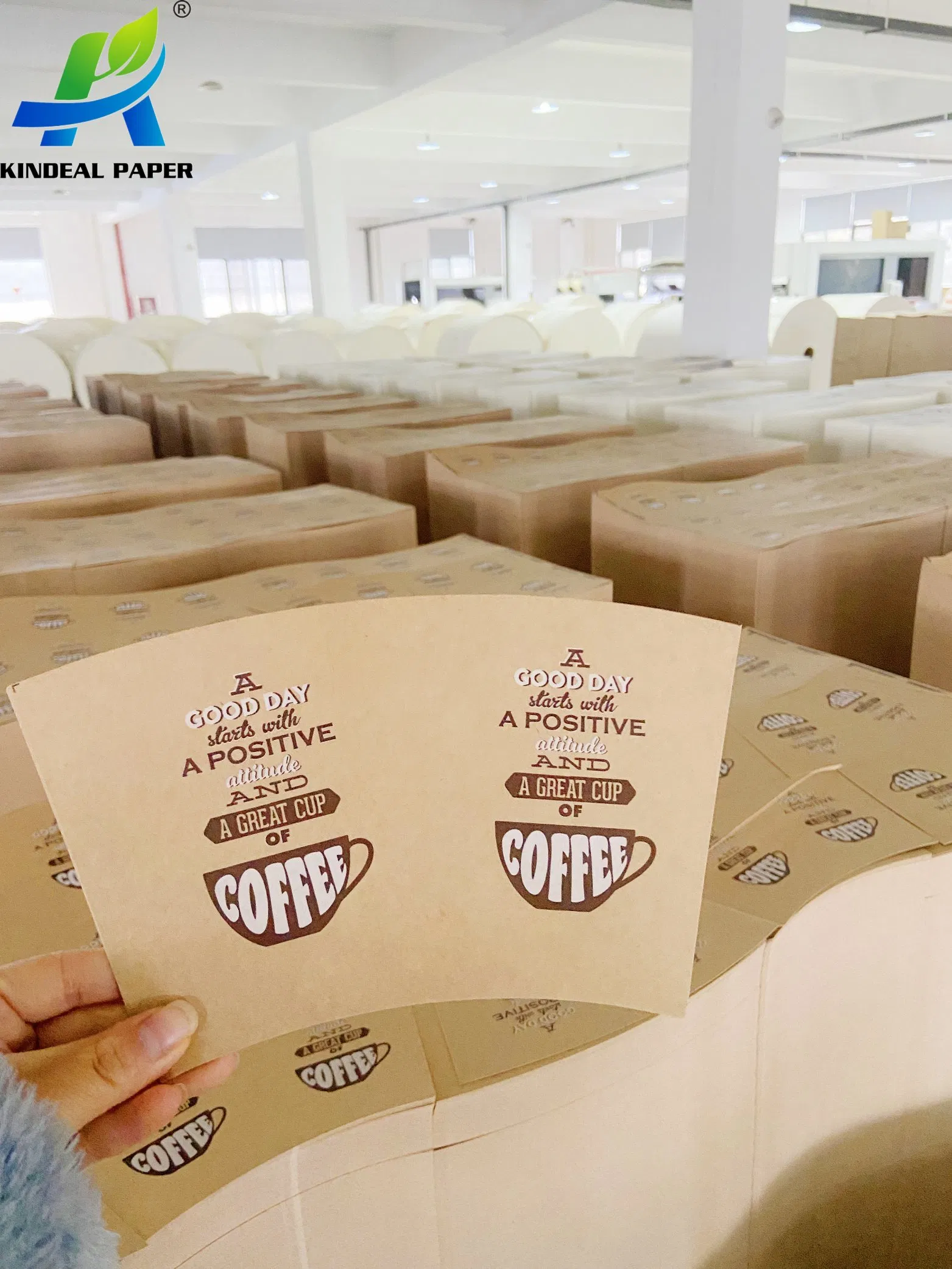 Packing Takeaway Cups Raw Material Customizable PE Coated Brown Kraft Paper Rolls