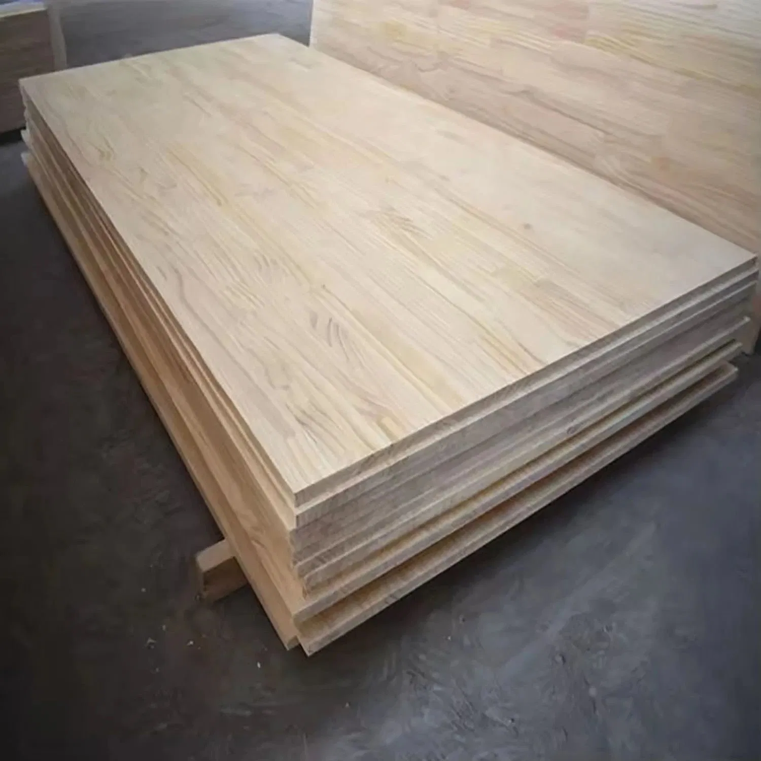 Best-Selling Finger Joint Pine Board New Zealand Pine Wood Wholesale