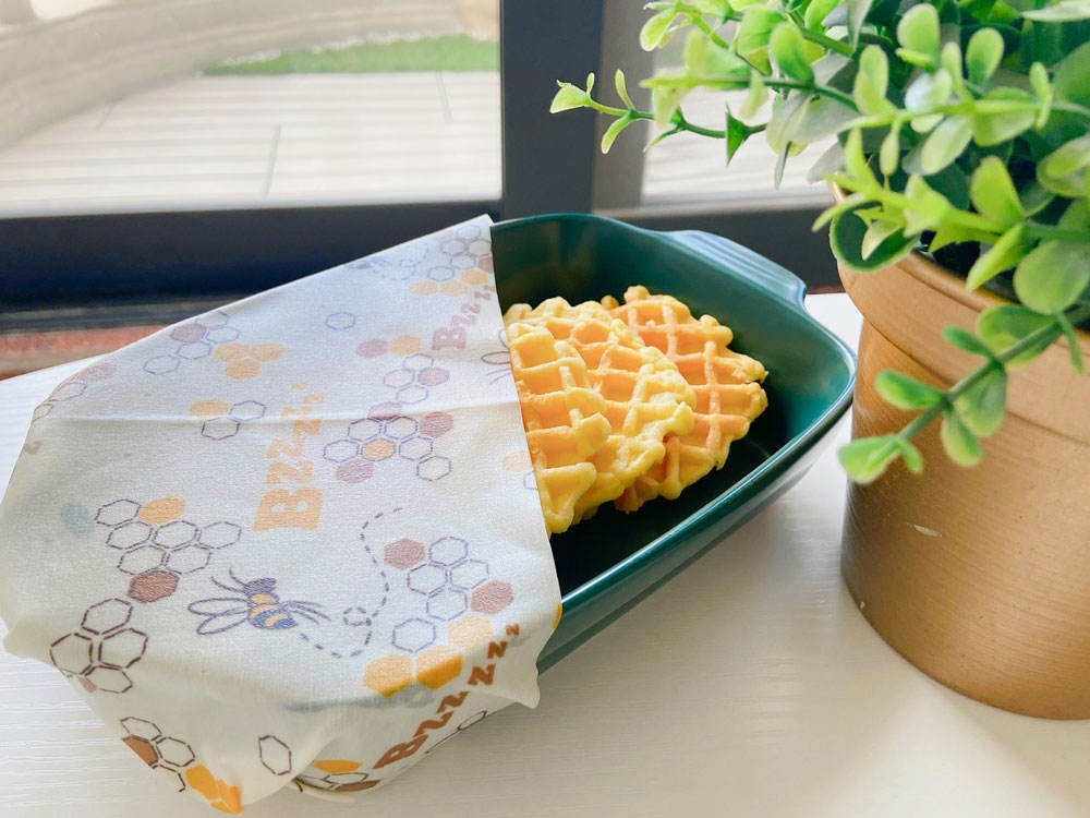 Reusable 100% Organic Cotton Beeswax Food Wrap Alternatives for Food Storage