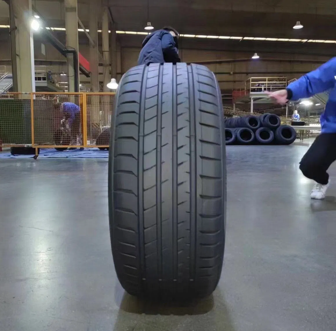 Автошины PCR All-Season 12-32 дюйма для легковых автомобилей