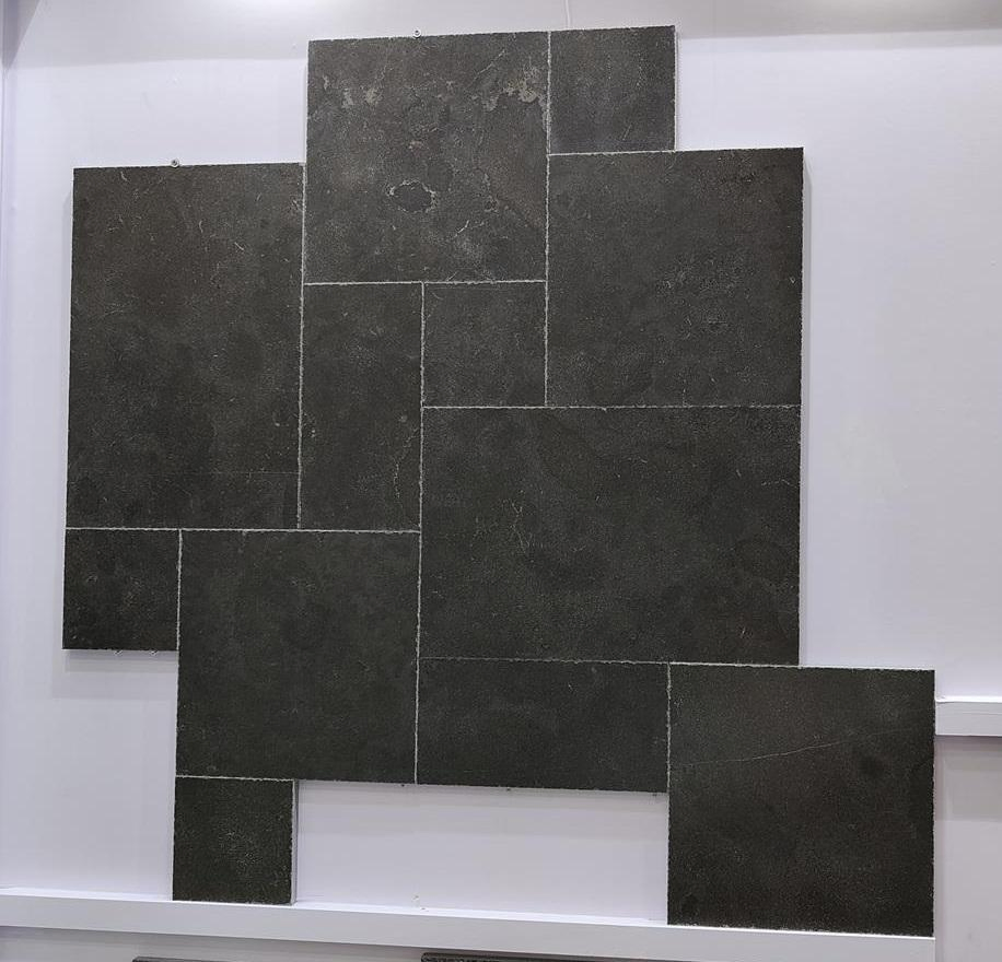 Wholesale Cross Cut Honed/Natural Split Bluestone Outdoor French Pattern Paving Stone