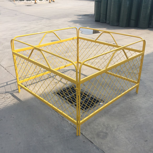 Professional Custom Yellow 1.4 M Steel Manhole Guard Rail for Temporary Barrier