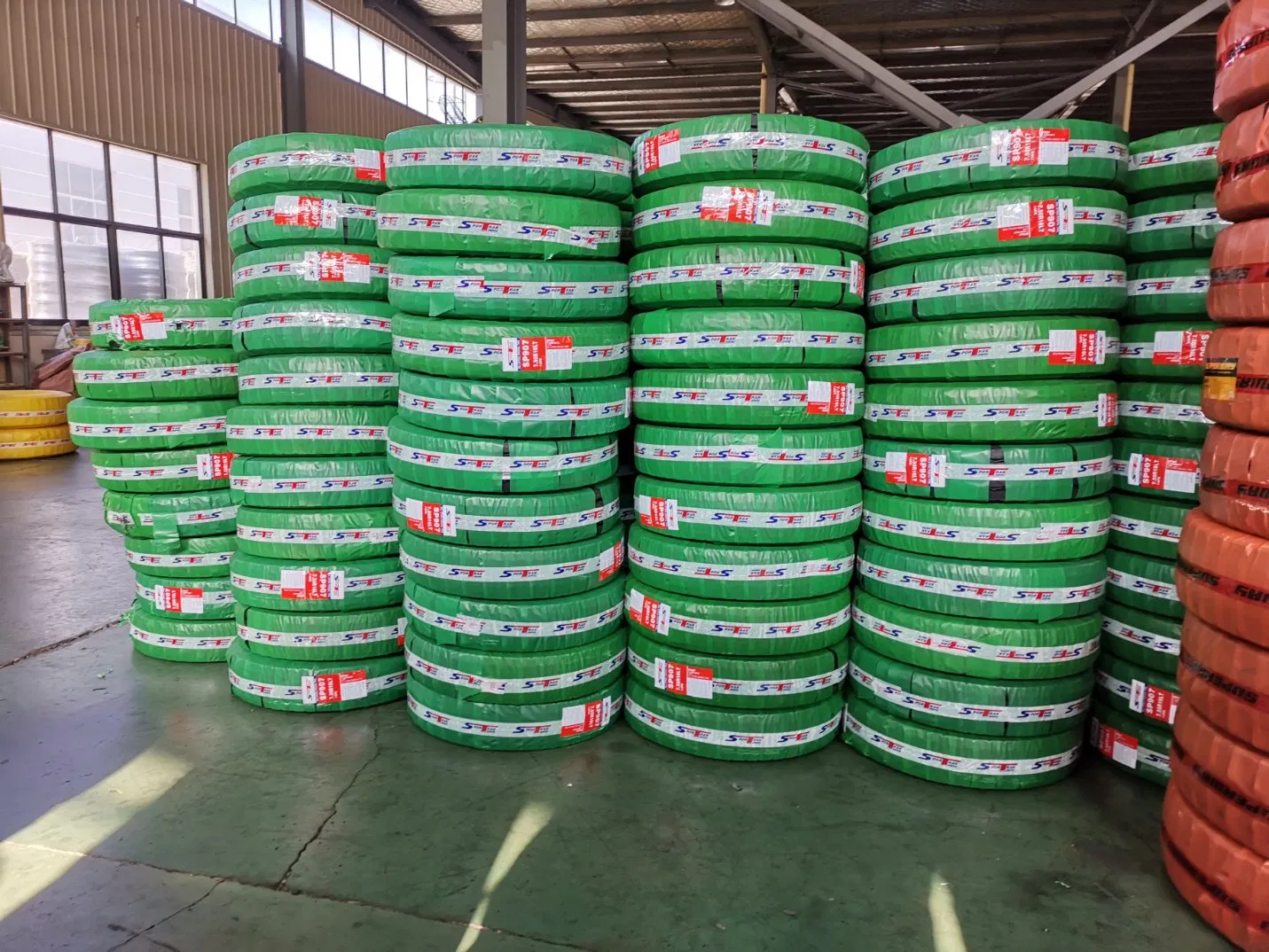 Tyre Factory Sportrak 17.5R25 OTR Radial Tubeless Wheel Loader Tire