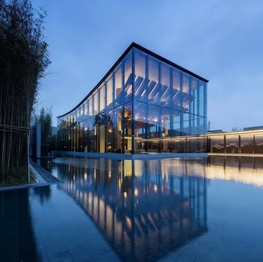 Point-Supported Glass Facade Curtain Wall Engineering System