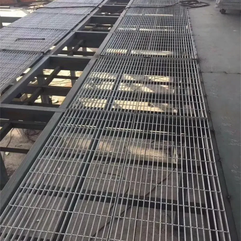 Heavy-Duty G355 Galvanized Steel Grating Panel for Durability