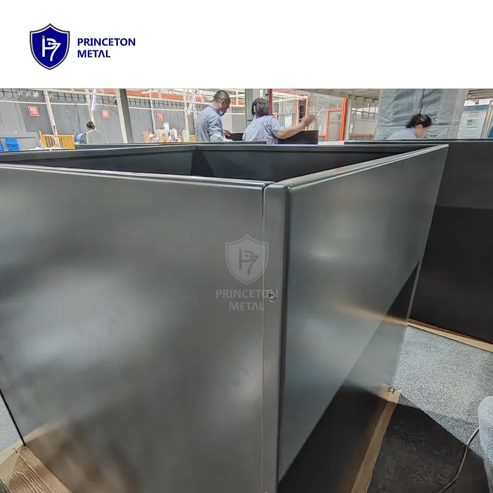 Princeton Metal Stylish Long-Lasting Aluminum Outdoor Planter Box for Shopping Centres