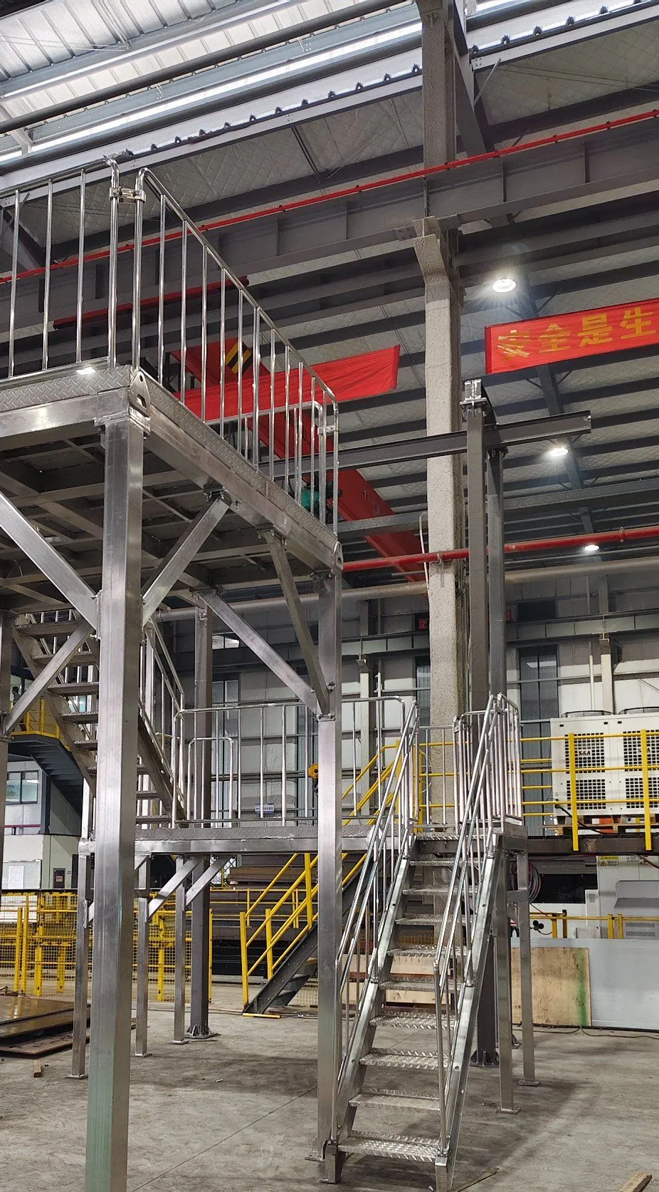Newest Structural Stability Hot-Rolled Section Staircases for Warehousing and Logistics Center