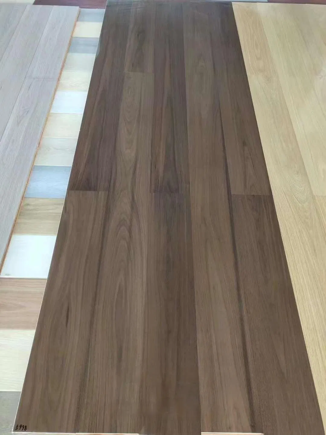 Fashion Color HDF Laminate Flooring with Click System