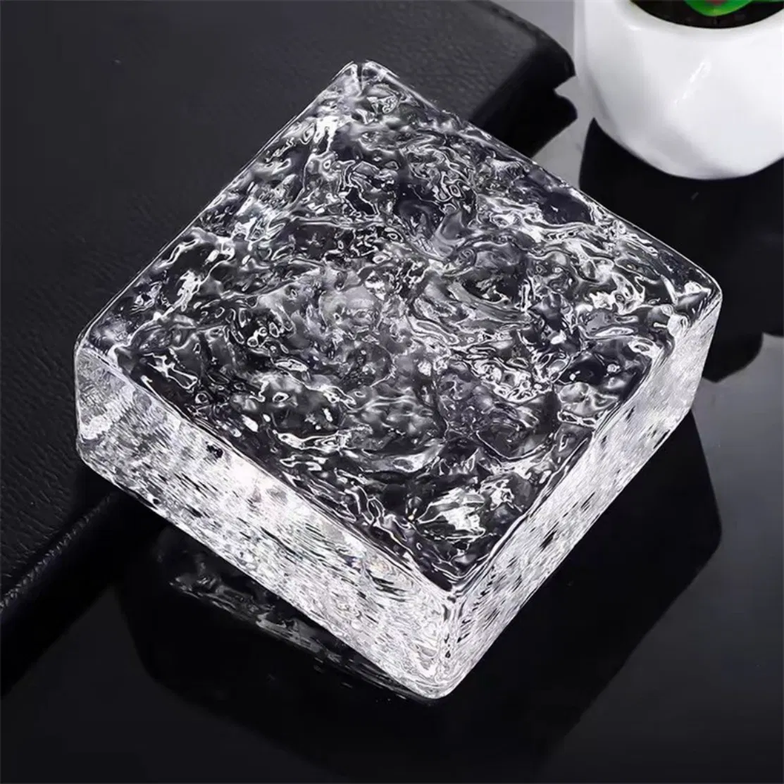 Luxurious and High-Quality Glass Blocks Made in China