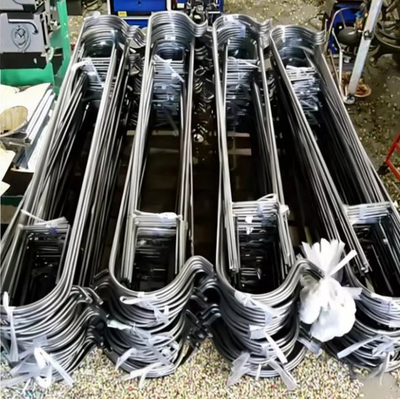 Factory Over Sale Metal Garden Hook for Plants in Customized Design Metal Garden Shepherds Hook Metal Garden Stake