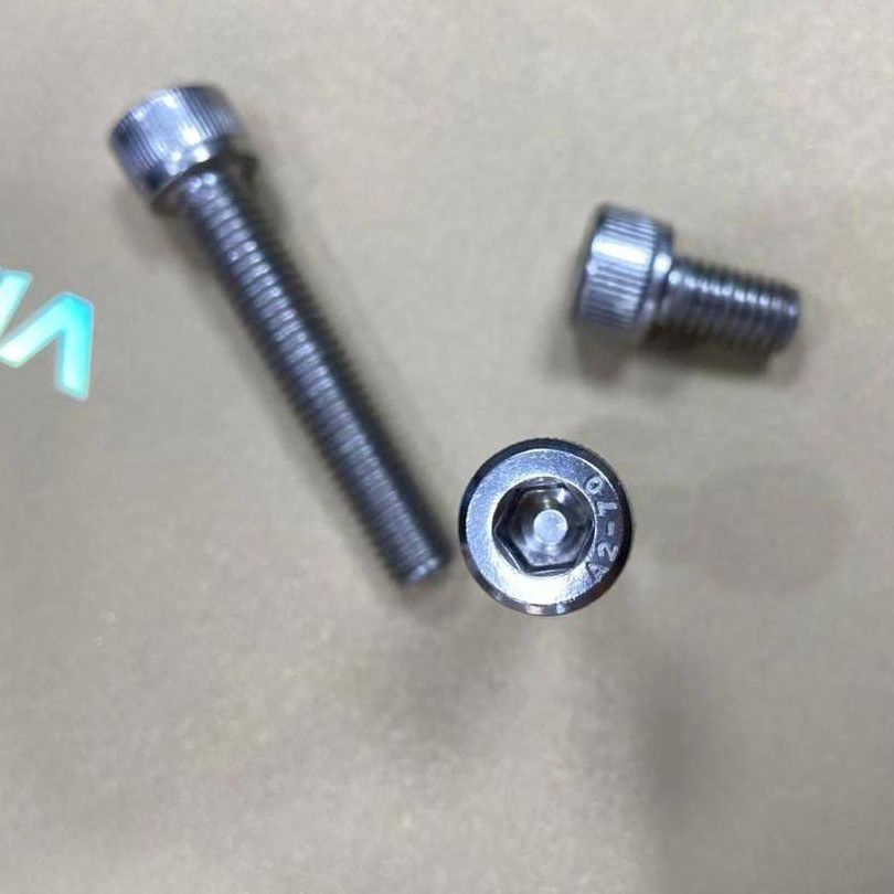 A2 A4 Stainless DIN912 Hex Socket Head Cap Allen Screw for Automotive