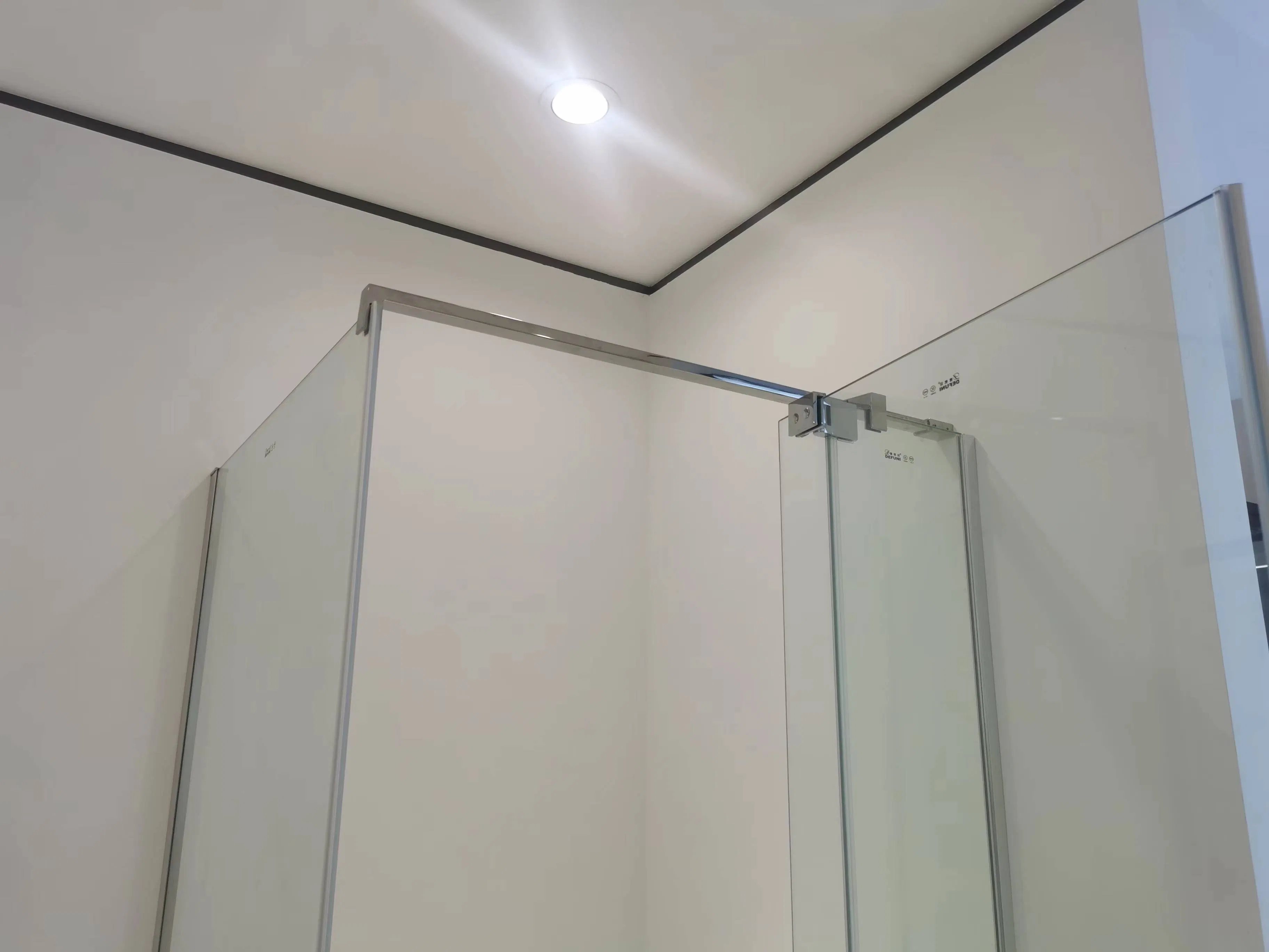 Factories Bathroom Square Sliding Doors Tempered Glass Simple Shower Enclosure