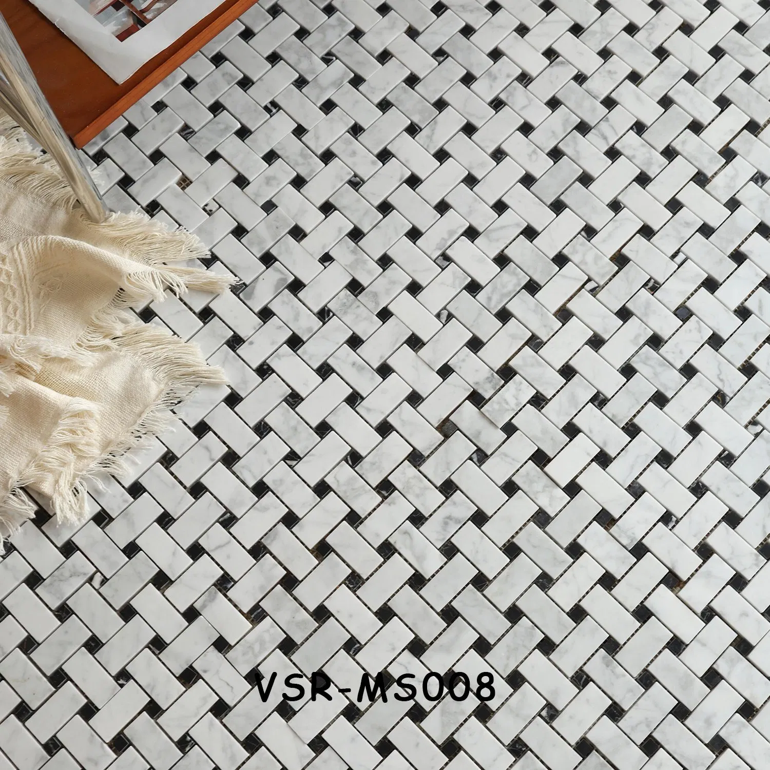 Мозаичная плитка из мрамора для пола и стен