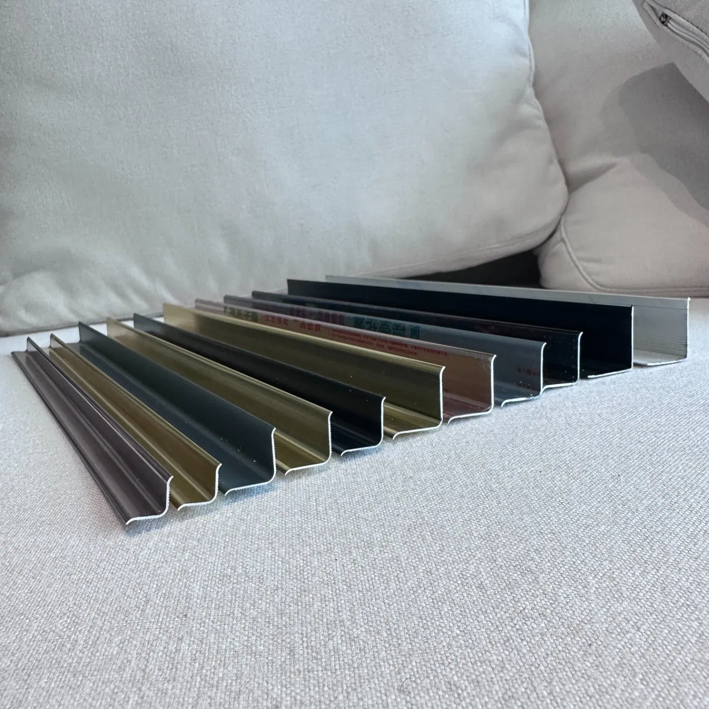 Anti-Slip Design for Aluminum Alloy Decorative Strips