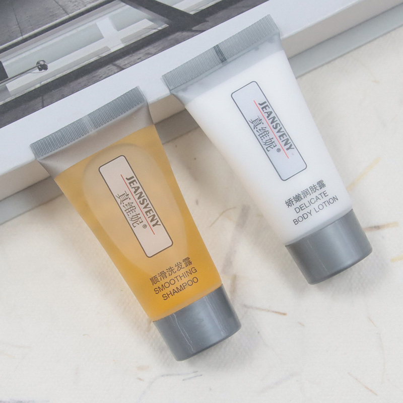 Luxury 5-Star Hotel Shampoo - Custom Branded Packaging, Paraben-Free & Gentle Cleansing (Bulk Order)