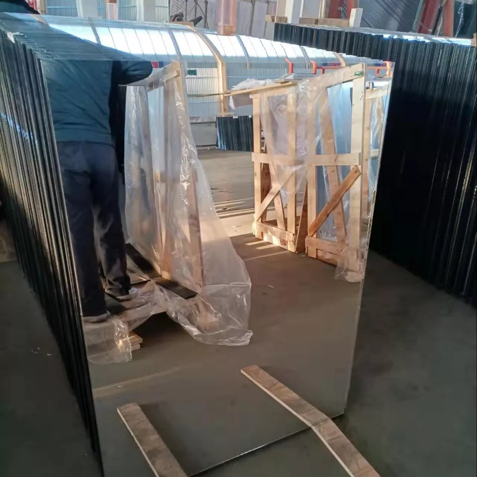 Factory Wholesale 2mm Single Coated Silver Mirror Glass for Decoration