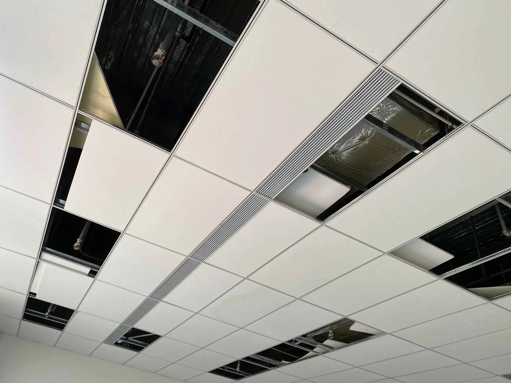 Non-Combustible Sound Absorbing Material Rockwool Suspended Insulation False Ceiling for Workshop/Plant