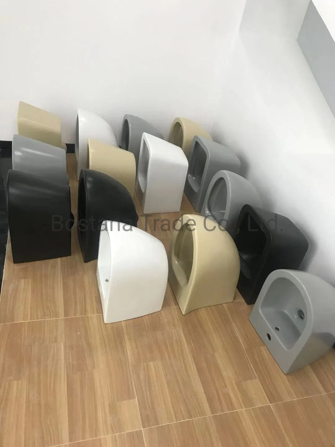 Wc Sanitaryware Small-Sized Bathroom Ceramic Wall Hung Bidet in Britain