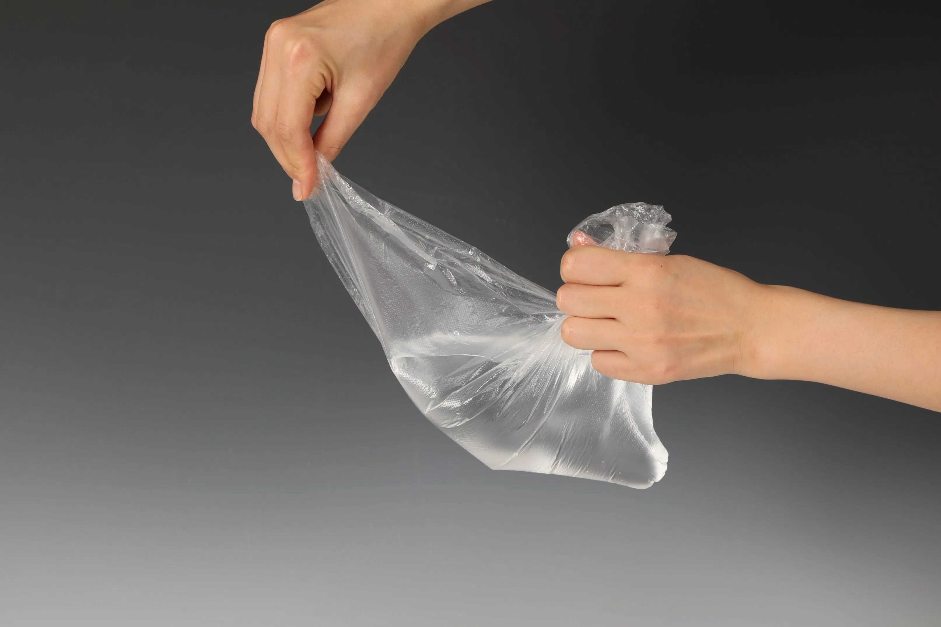Wholesale Disposable Strong Waterproof Clear Plastic PE Foot Cover Socks for Foot Bath SPA Use
