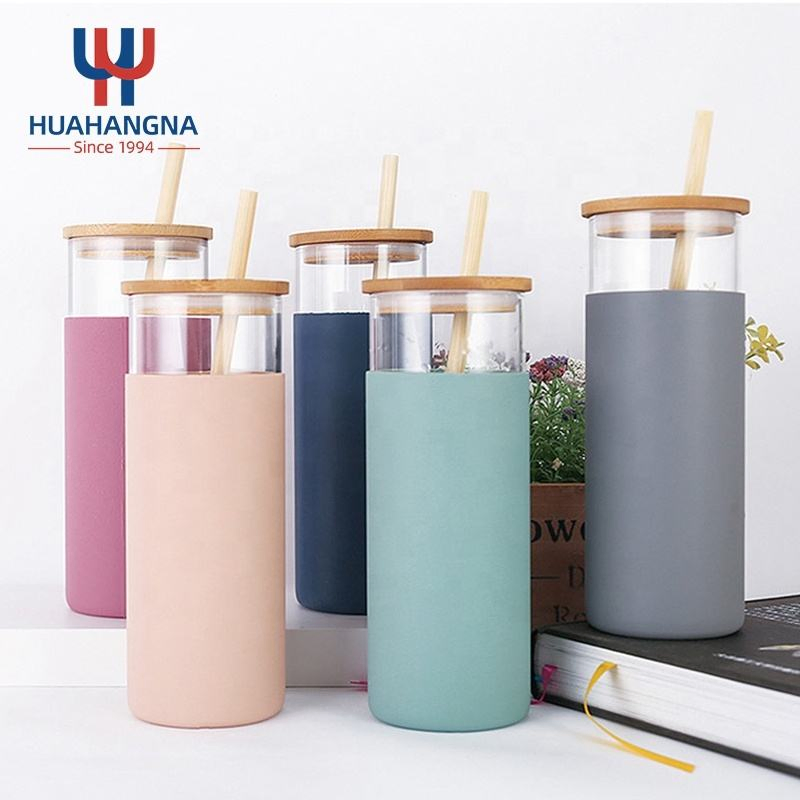 Customized Logo Printed Kitchenware Bar Hotel Beer Cup Glass Bottle with Straw and Bamboo Lid for Lemonade Juice Milk Tea