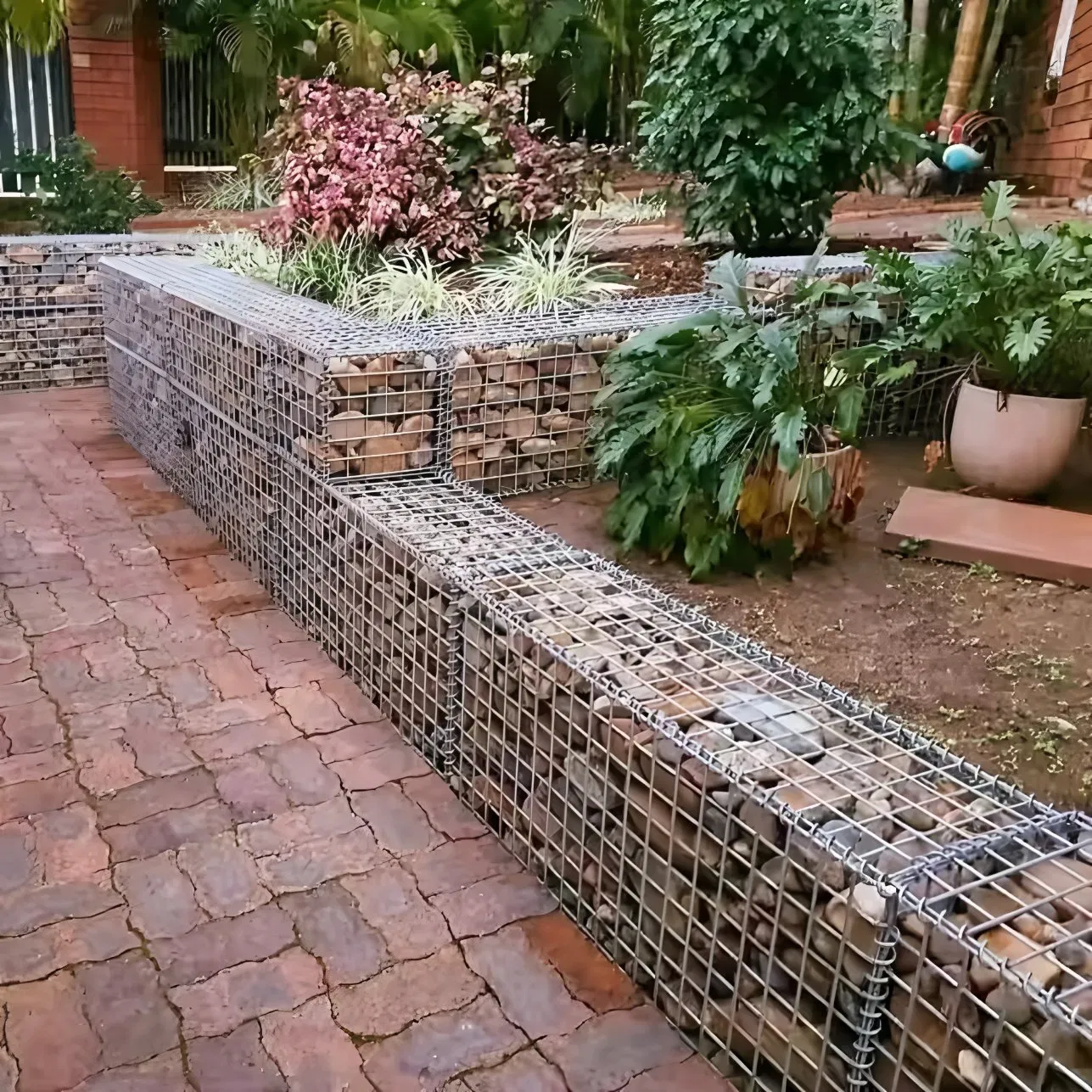 Corrosion-Resistant Chain Mesh Gabion Basket - Hexagonal Wire Mesh & Gabion Stone Wall