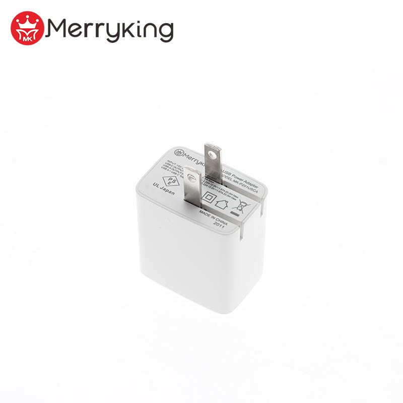 American Folding Plug Interchangeable EU Ek Au Ar Plug Pd 20W Fast Charger for Apple Huawei