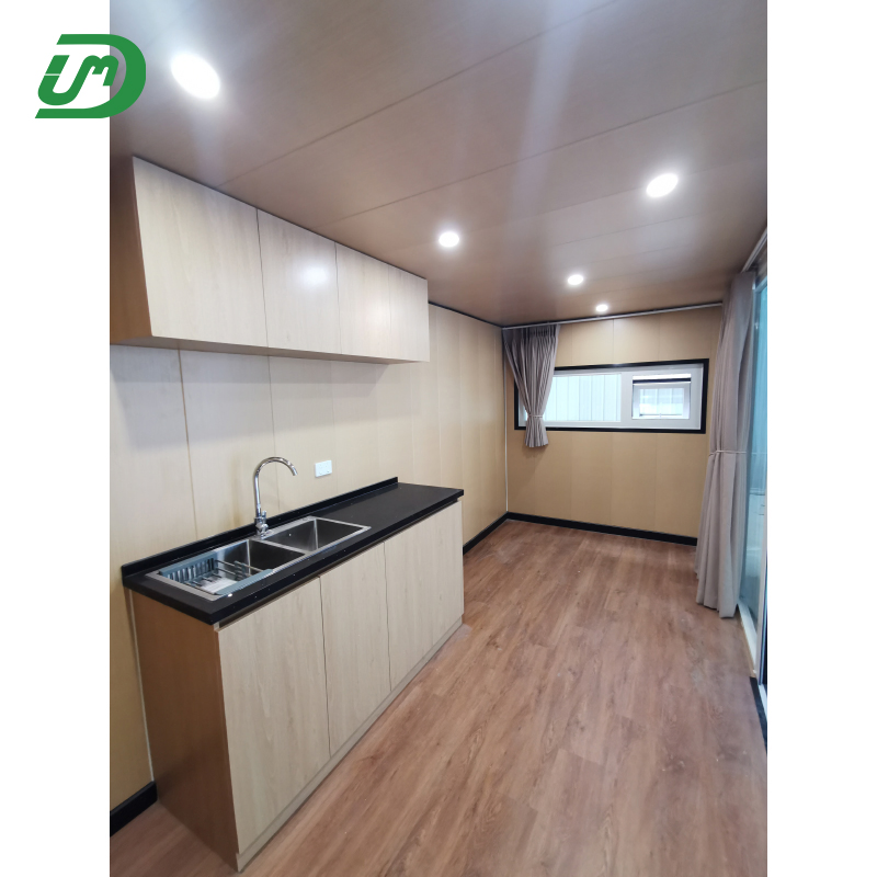 Outdoor Countryside Yard Room Camping Area with Bathroom Prefabricated House