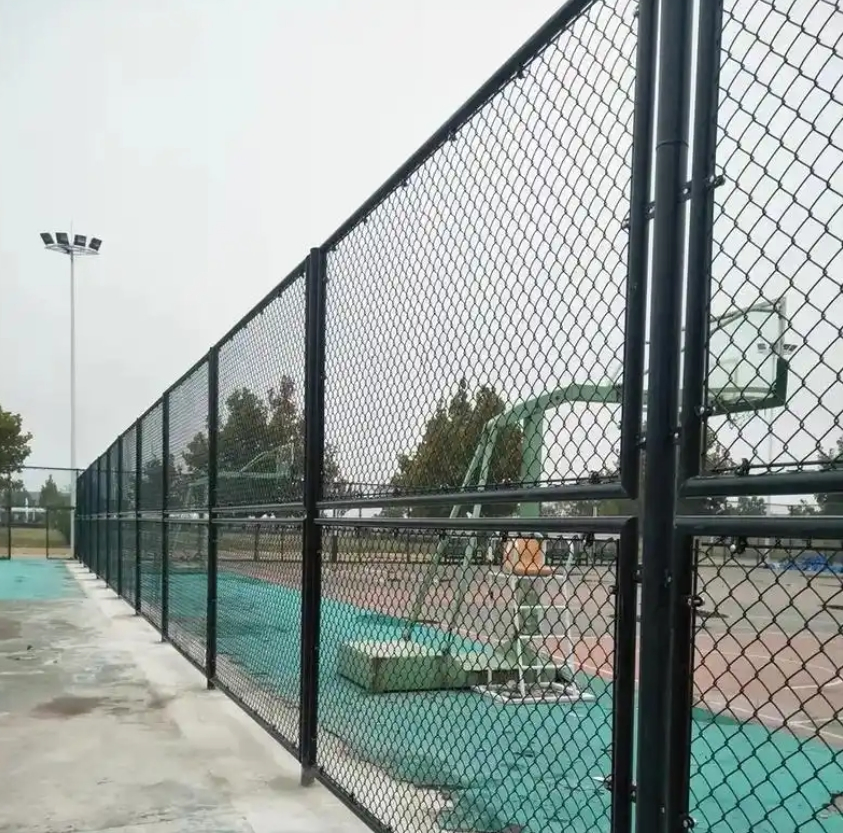Basketball Court Fence Mesh Soccer Basketball Tennis Badminton Playground Sports Field Stadium Fence Mesh Court Fence