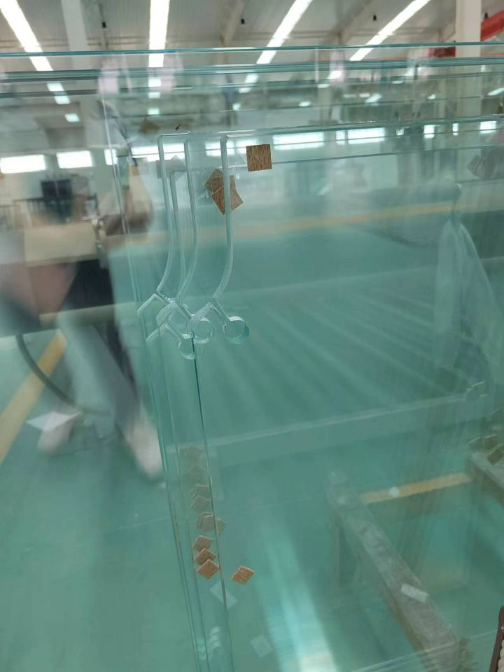 8mm 10mm 12mm Clear Toughened Tempered Glass for Building with Polished Edges