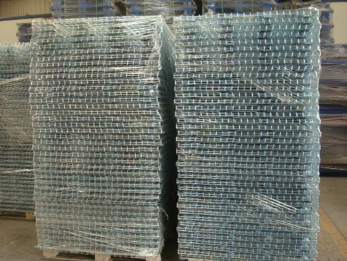 Ebilmetal Foldable Warehouse Logistic Lockable Stackable Wire Mesh Pallet Container