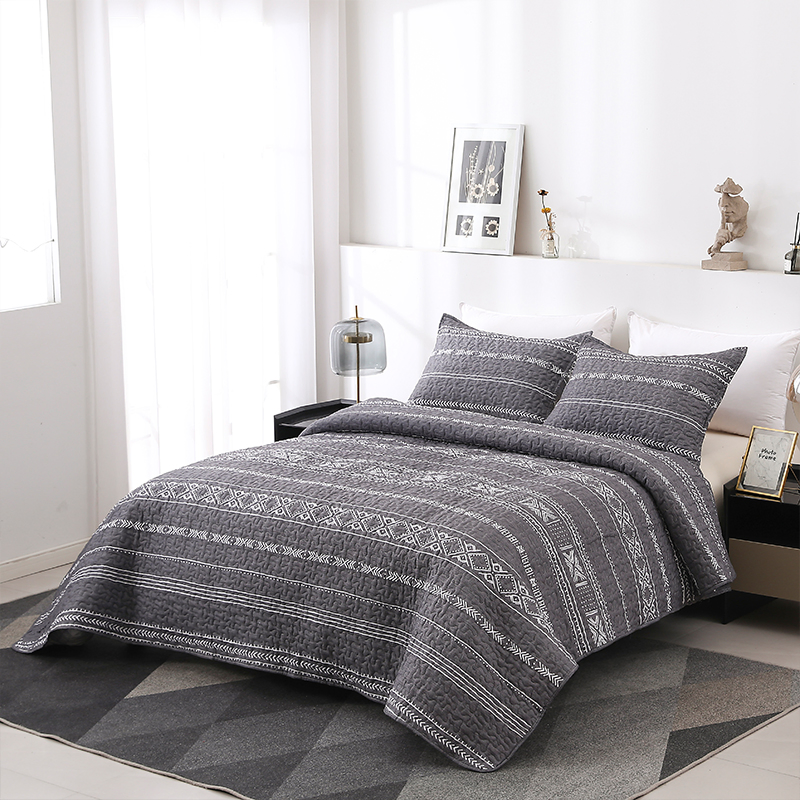 New Design Novel Printing Pattern Microfiber Bedspread for Home