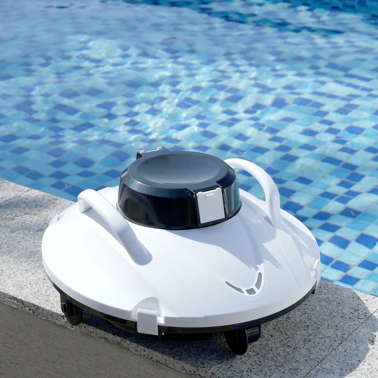 Manufacturer Rechargeable Cordless Automatic Swimming Pool Cleaning Robot Filtro De Agua