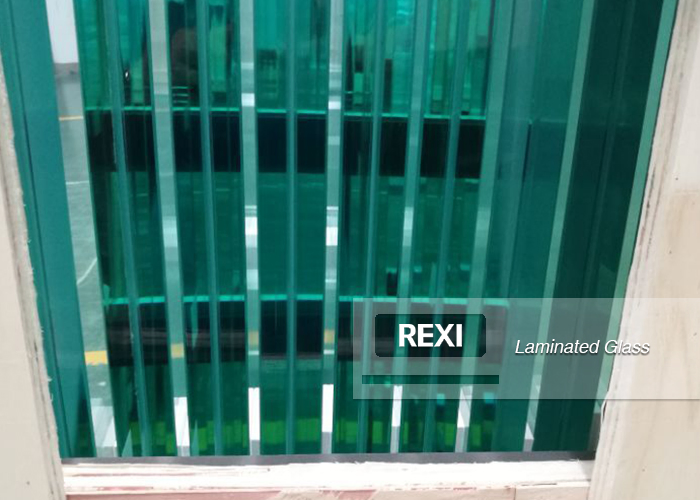 Fabrica Precio de Vidrio laminado templado claro incoloro transparente vidrios laminados Fabricante Chino 6.38mm 8.38mm 10.76mm laminated glass