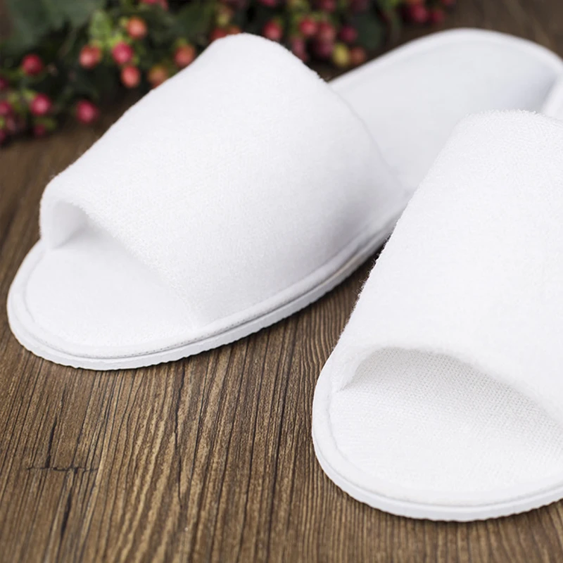Luxury Disposable Velour Hotel Slippers for Indoor Guests