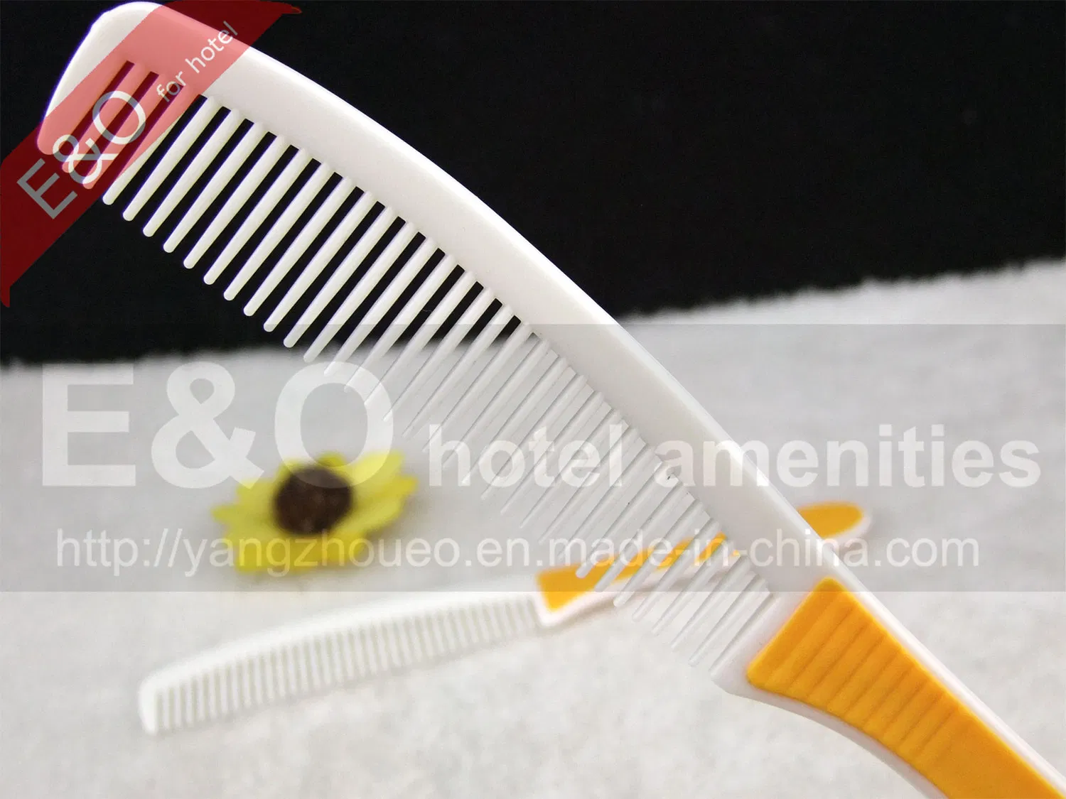 Double Color Injection Plastic Hotel Comb