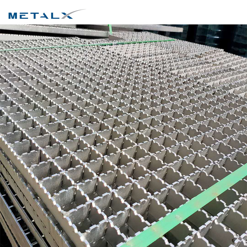Drainage Floor Drain, Stainless Steel Galvanized 30*5mm Trench Drain Grate for Sale