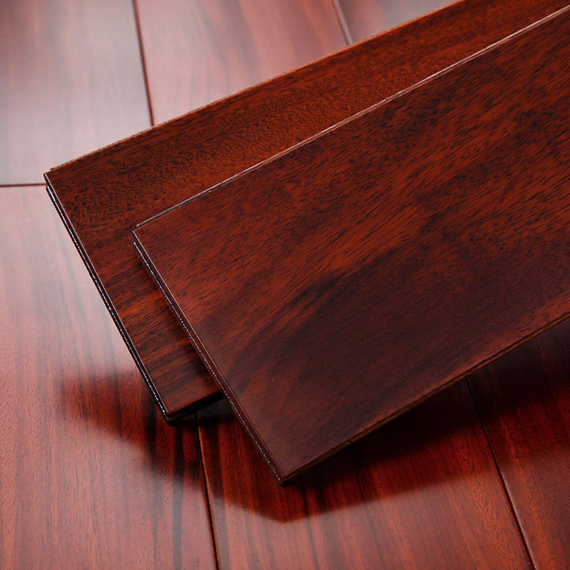 Indoor 18mm Thickness Red Traditional Hardwood Floor 610mm Length Smooth Modern Living Room Solid Wood Flooring