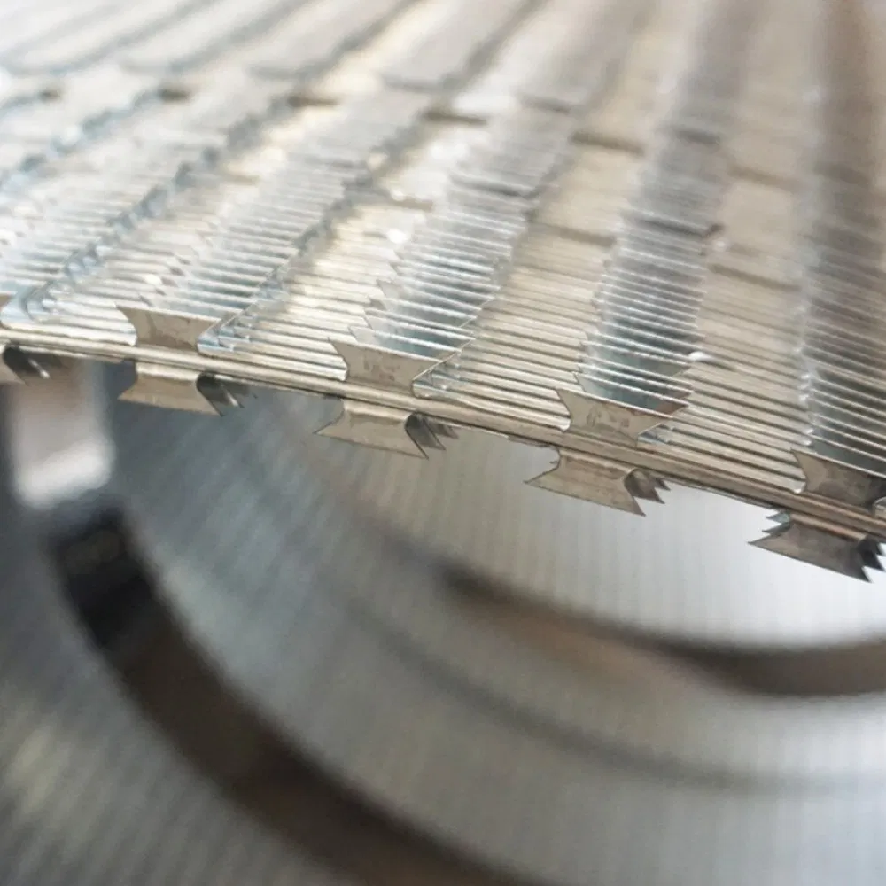 High Security Bto-16 Concertina Wire Mesh Roll Hot Dipped Galvanized for Perimeter Fencing Anti Intrusion and Boundary Defense with Razor Sharp Edge Technology