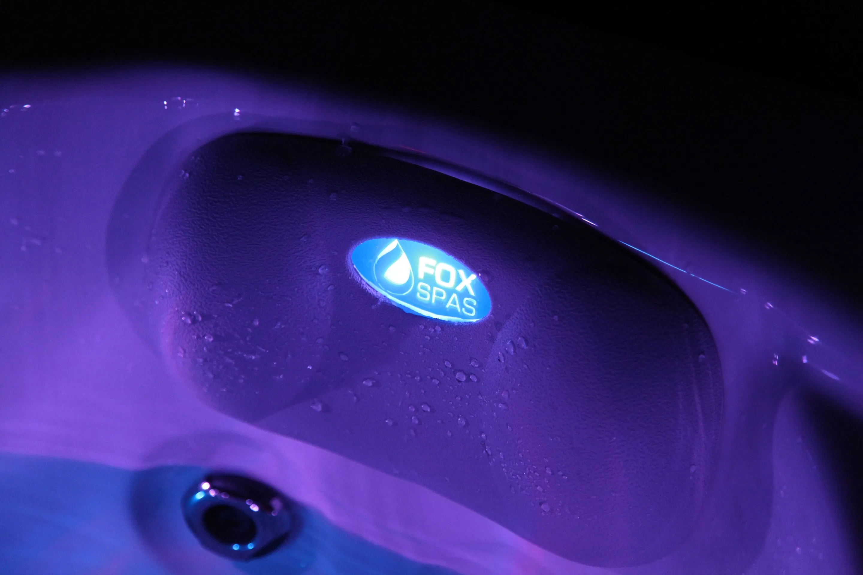 China SPA Manufacturers 6 Person 63 Hydromassage Jets Outdoor Massage Hot Tub