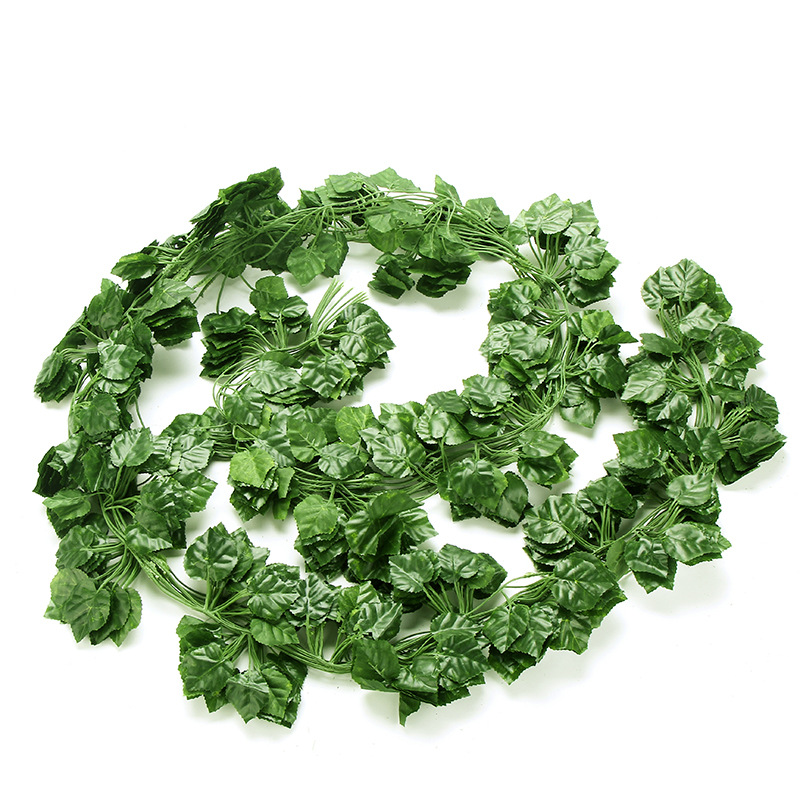 Гирлянда искусственная плющ 12 нитей 25 метров