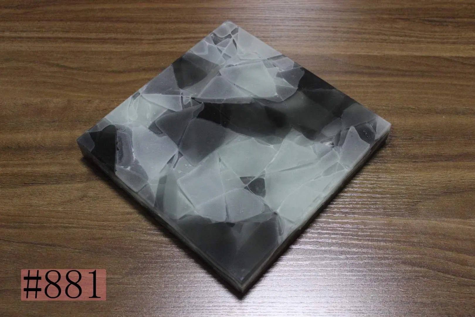 Artificial Glass Onxy Stone for Tiles and Countertops Through Light